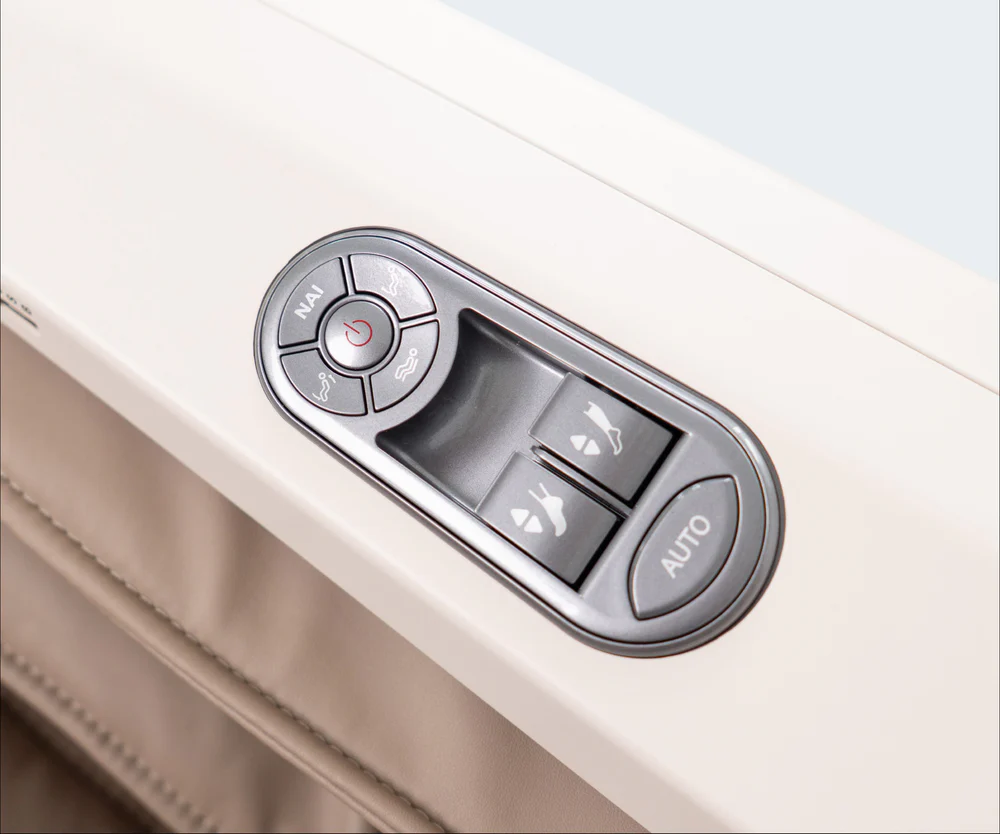 Casada Skyliner 25 let mini ovladač
